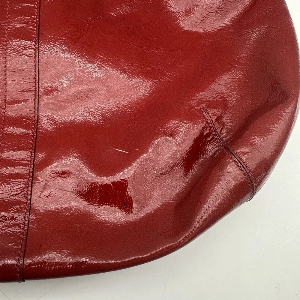VTG Rare Coach Ergo Turnlock Crushed Patent Leather Shoulder Red Hobo Bag 11009